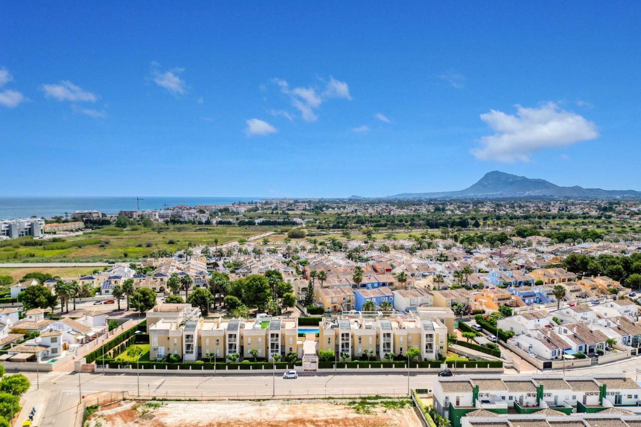 אל ורגר Luxury Apt, Beach, Pool Open 365 Days, Near Javea & Denia מראה חיצוני תמונה